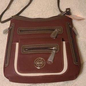 Very cute bnwt purse